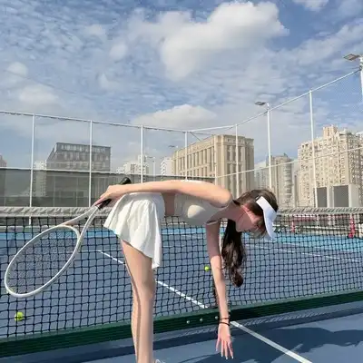 雷悦龙